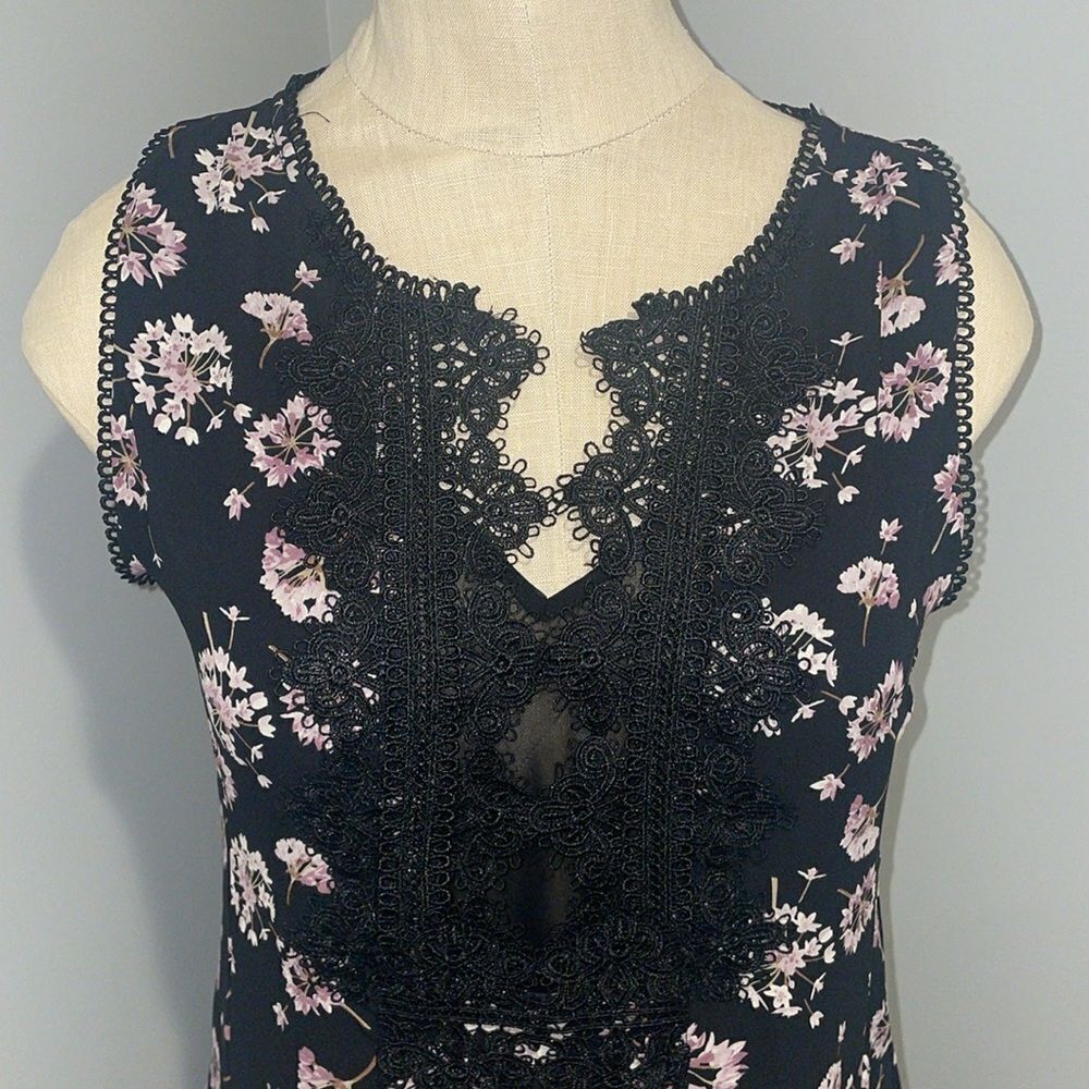 White House Black Market Sleeveless Tunic Size XS - Picture 2 of 12